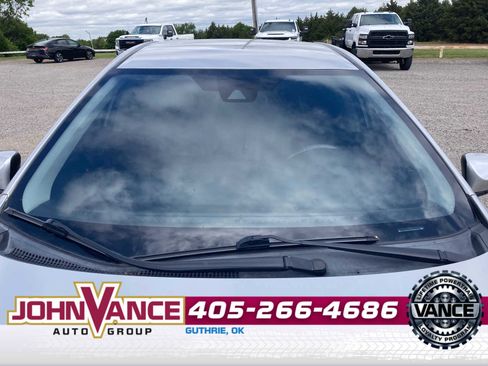 Used 2019 Toyota Corolla SE image 11