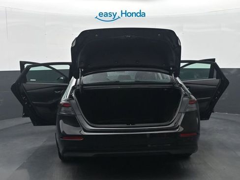 Used 2023 Honda Accord LX image 40