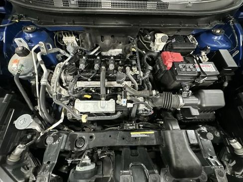 Used 2021 Nissan Kicks SV FWD image 22