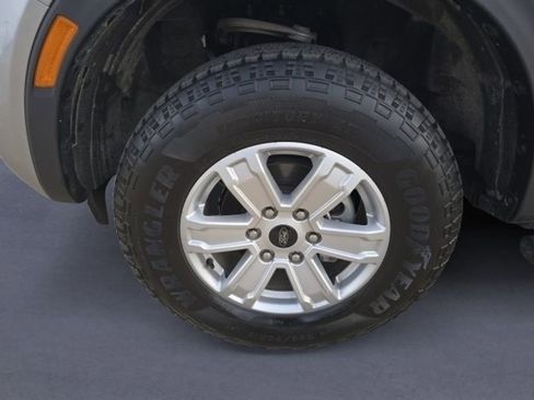 Used 2024 Ford Ranger XL image 28