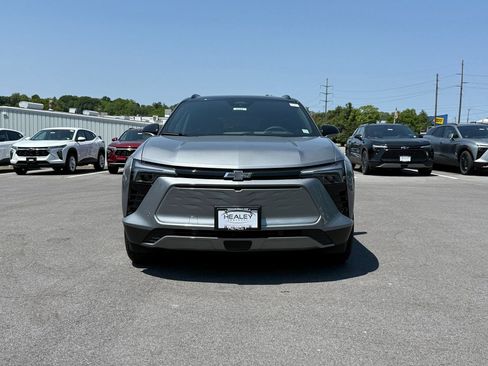 New 2025 Chevrolet Blazer EV LT w/ Super Cruise Package AWD/4WD image 9