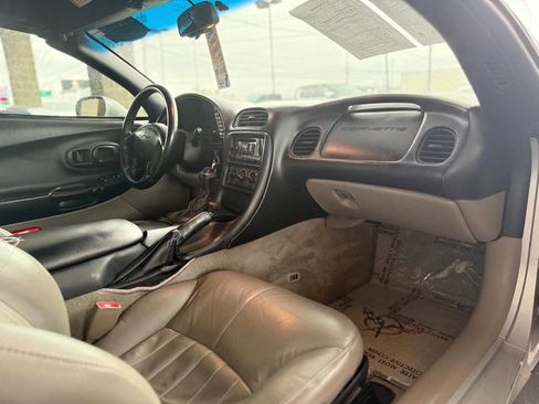 Used 1998 Chevrolet Corvette Coupe image 29