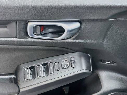 Used 2024 Honda Civic Sport image 17