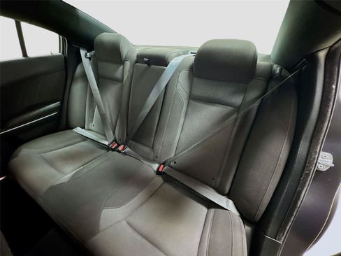 Used 2022 Dodge Charger SXT RWD image 23