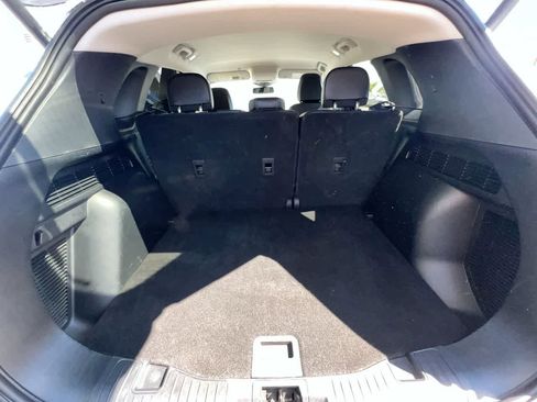 Used 2025 Ford Escape Platinum AWD/4WD image 24