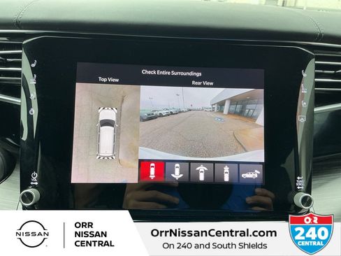 Used 2023 Jeep Wagoneer L Series III w/ Premium Group I image 25