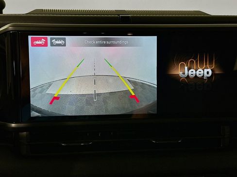 Used 2024 Jeep Wrangler Unlimited Sahara w/ Technology Group image 14