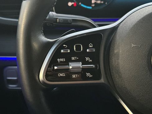 Certified 2022 Mercedes-Benz GLE 350 4MATIC w/ Premium Package image 27