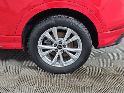 Certified 2025 Audi Q3 2.0T Premium Plus w/ Premium Plus Package image 12