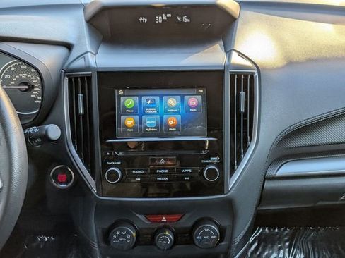 Used 2023 Subaru Forester Premium image 30