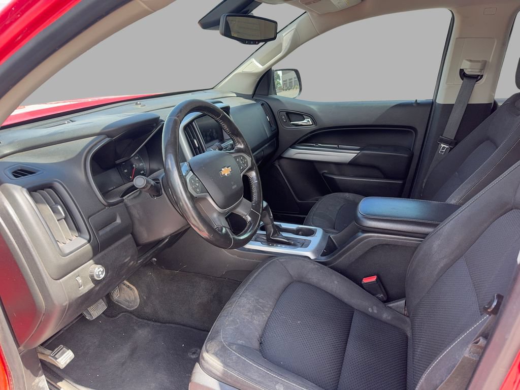 Used 2018 Chevrolet Colorado LT w/ LT Convenience Package RWD image 14