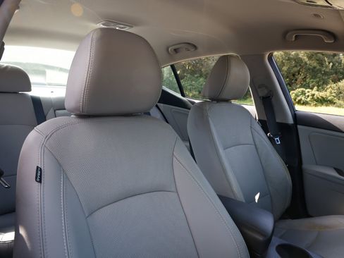 Used 2013 Kia Optima EX image 16