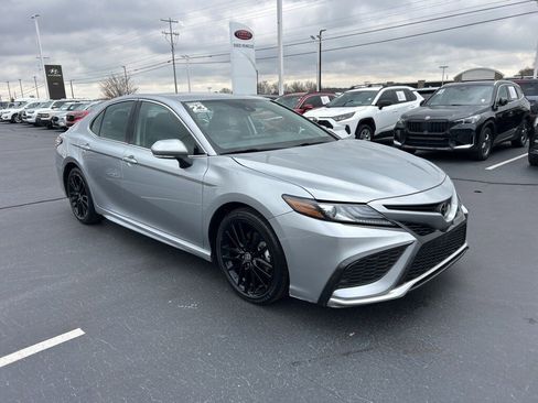 Used 2024 Toyota Camry XSE image 20