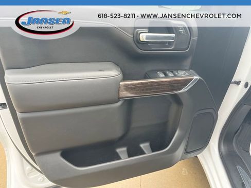 Used 2019 GMC Sierra 1500 SLE w/ SLE Value Package image 21