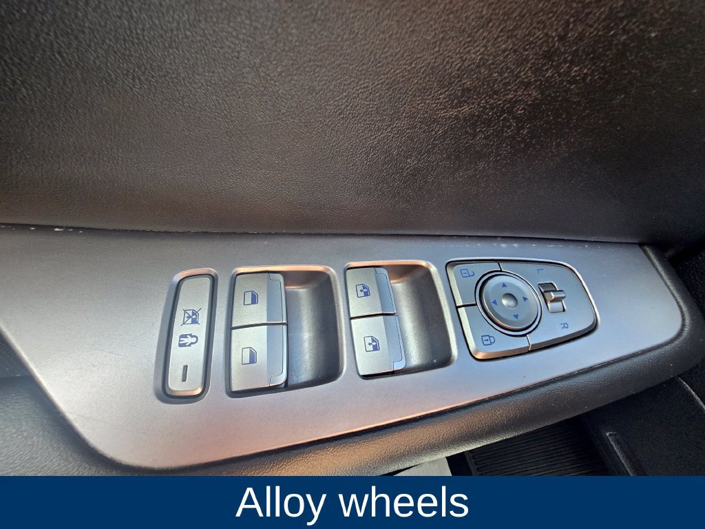 Used 2024 Hyundai Palisade Limited AWD/4WD image 24