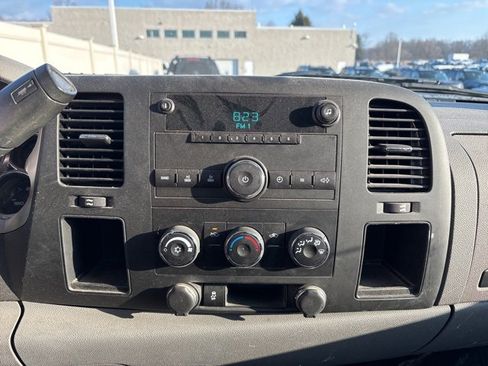 Used 2013 Chevrolet Silverado 2500 W/T image 4