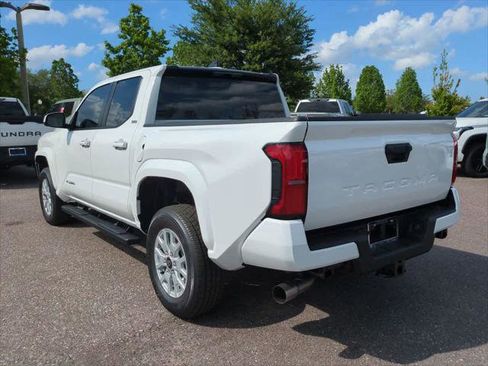 Certified 2026 Toyota Tacoma SR5 RWD image 4
