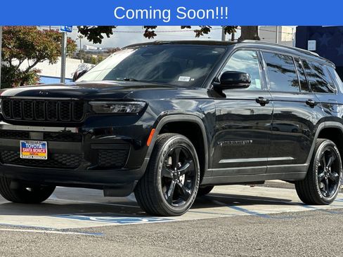 Used 2023 Jeep Grand Cherokee L Laredo AWD/4WD image 8