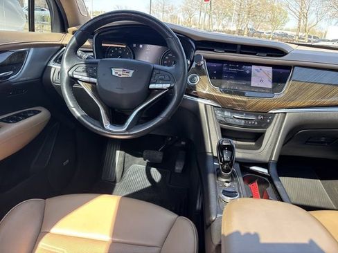 Used 2020 Cadillac XT6 Premium Luxury w/ Platinum Package AWD/4WD image 20