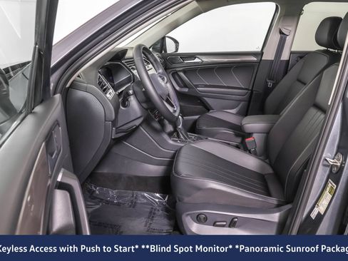 Certified 2023 Volkswagen Tiguan SE w/ Panoramic Sunroof Package AWD/4WD image 7