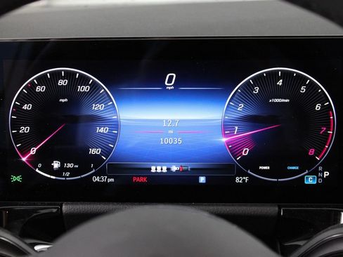 Used 2025 Mercedes-Benz GLA 250 4MATIC image 34