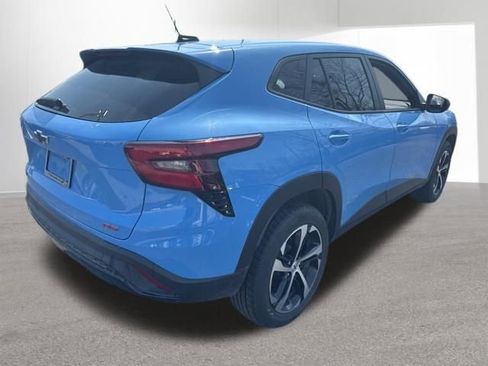 Used 2024 Chevrolet Trax RS w/ Driver Confidence Package image 4