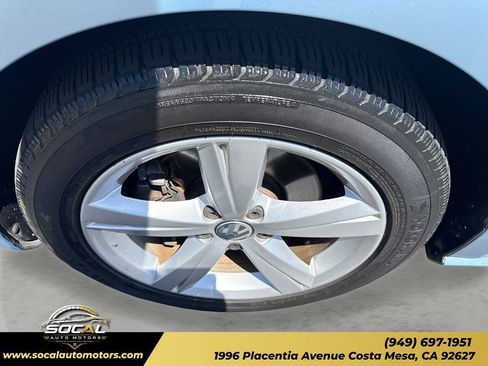 Used 2013 Volkswagen Passat 2.5 SE FWD image 25