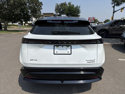 Certified 2024 Nissan Ariya AWD image 8