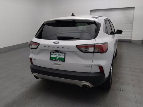 Used 2020 Ford Escape SE FWD image 7