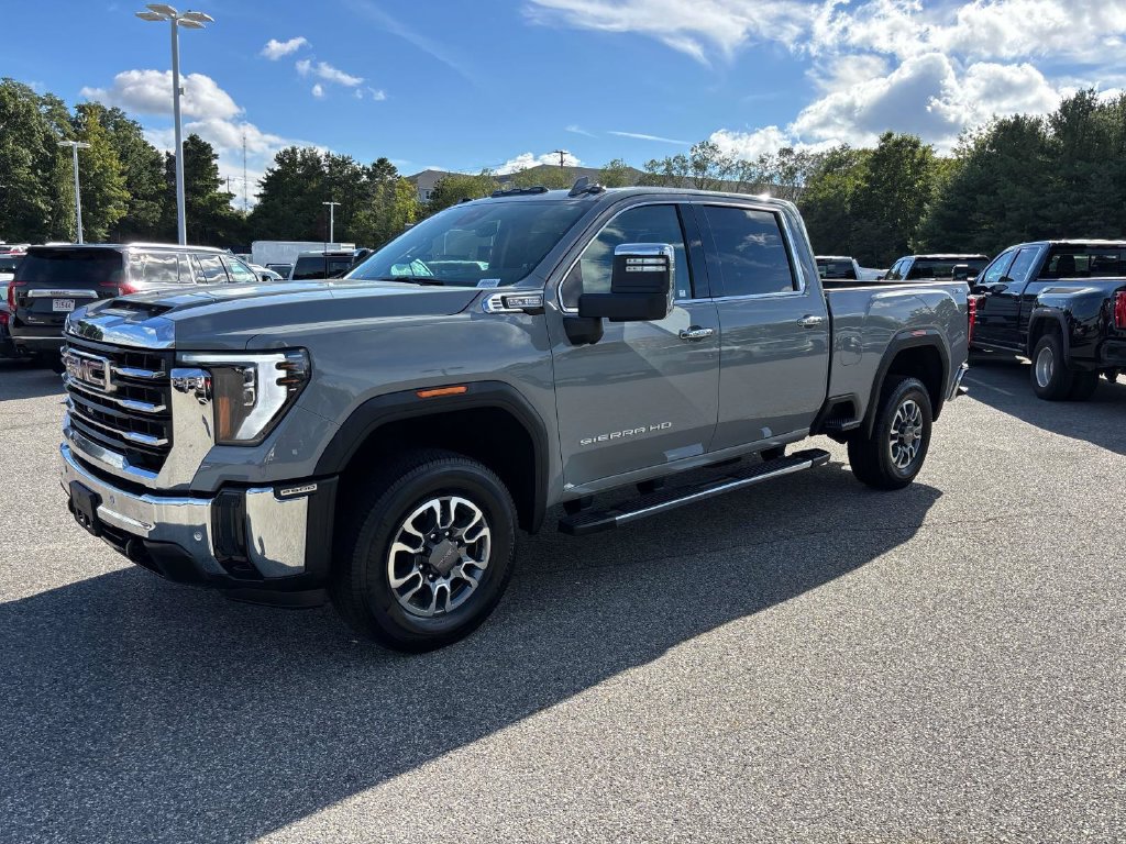 Used 2024 GMC Sierra 2500 SLT w/ SLT Premium Package AWD/4WD image 9