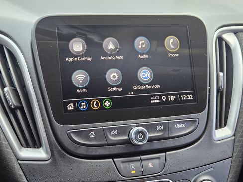 Certified 2025 Chevrolet Malibu RS FWD image 20
