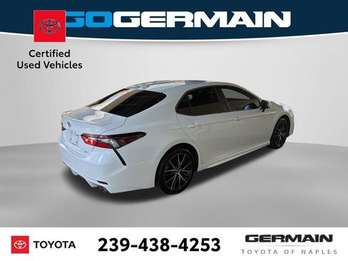 Certified 2023 Toyota Camry SE w/ Convenience Package image 5