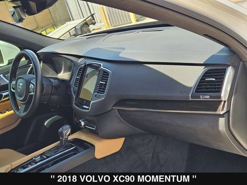 Used 2018 Volvo XC90 T6 Momentum w/ Convenience Package AWD/4WD image 29
