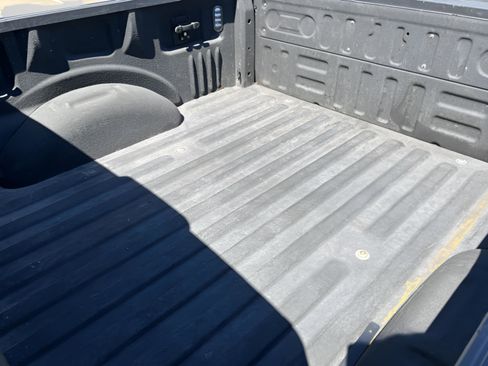 Used 2015 Ford F150 Lariat image 15