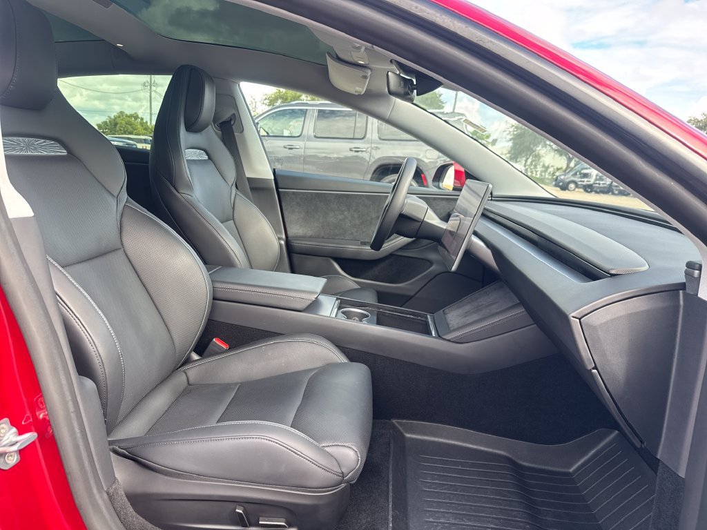 Used 2026 Tesla Model 3 Performance AWD/4WD image 25