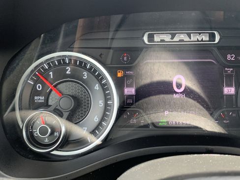Used 2020 RAM 1500 Laramie AWD/4WD image 22