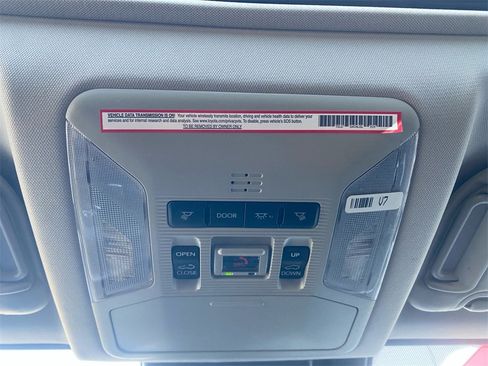 Used 2024 Toyota RAV4 Limited image 26