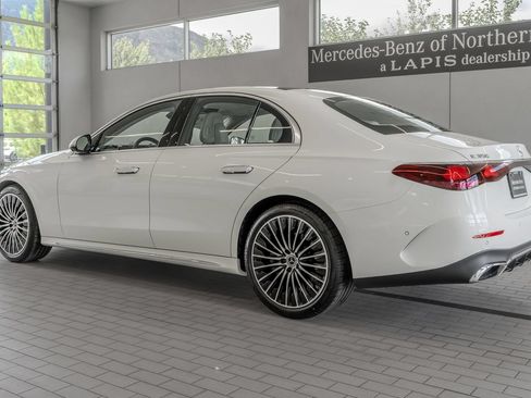 Used 2026 Mercedes-Benz E 350 4MATIC Sedan image 13