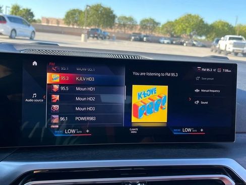 Used 2023 BMW i4 eDrive35 RWD image 22
