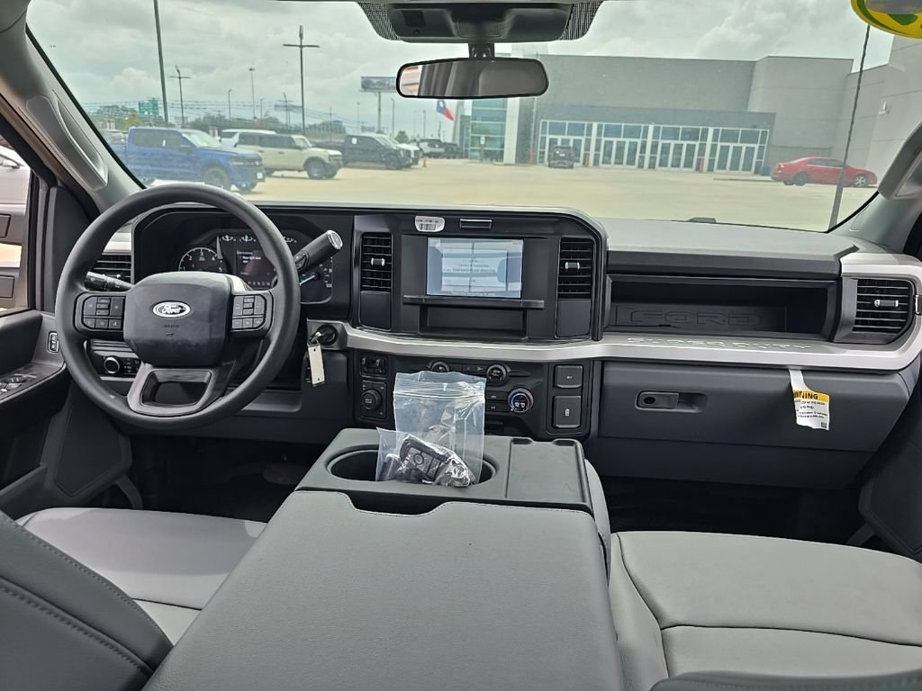 New 2025 Ford F350 XL AWD/4WD image 14