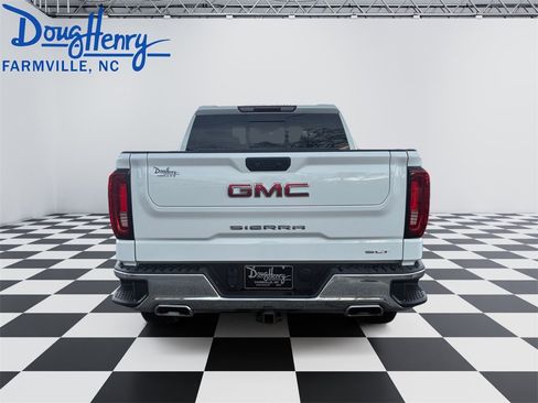 Used 2023 GMC Sierra 1500 SLT w/ SLT Convenience Package image 4