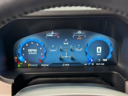 Used 2025 Ford Bronco Outer Banks w/ Sasquatch Package AWD/4WD image 42