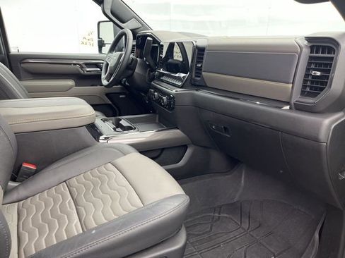 New 2026 Chevrolet Silverado 2500 ZR2 image 21