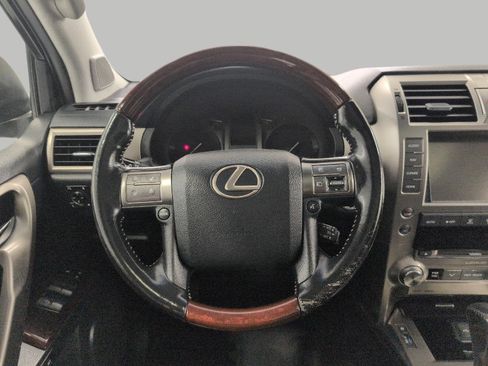 Used 2018 Lexus GX 460 Premium w/ Premium Package AWD/4WD image 14