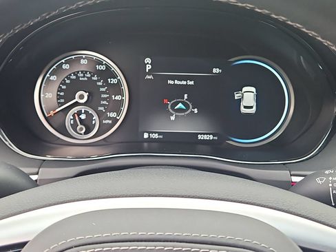 Used 2022 Genesis GV70 2.5T w/ Sport Prestige Package AWD/4WD image 23