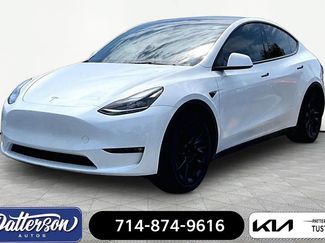Used 2024 Tesla Model Y Long Range AWD/4WD video 1