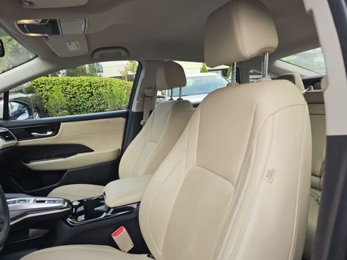 Used 2020 Honda Clarity Touring image 25