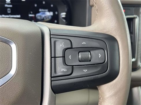 Certified 2022 GMC Yukon Denali image 30