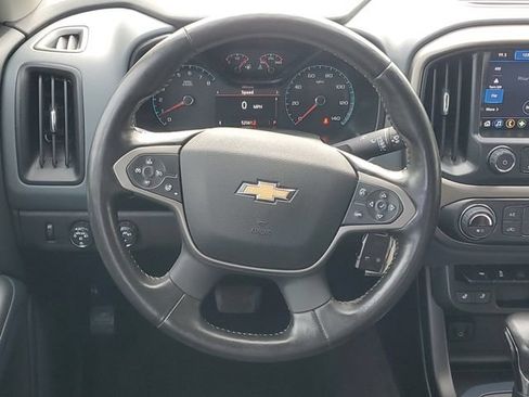 Certified 2022 Chevrolet Colorado Z71 AWD/4WD image 12