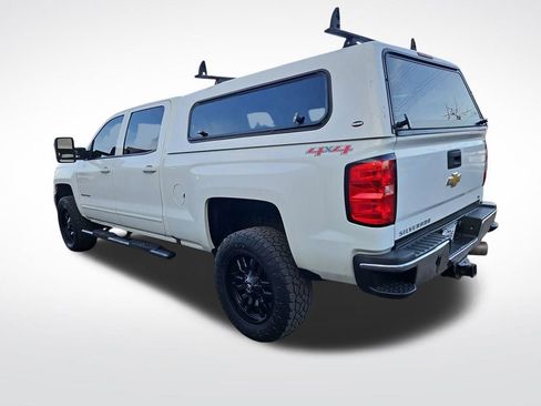 Used 2017 Chevrolet Silverado 2500 LT image 3